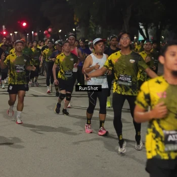 Runner Photo 7063404