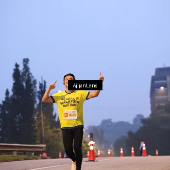 Runner Photo 7063408
