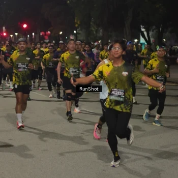 Runner Photo 7063423