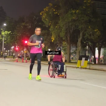 Runner Photo 7063426