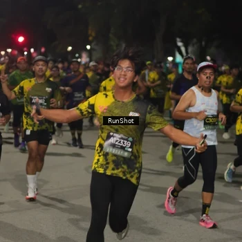 Runner Photo 7063427