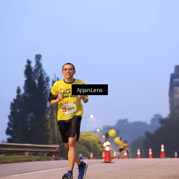 Runner Photo 7063428