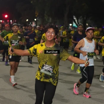 Runner Photo 7063431