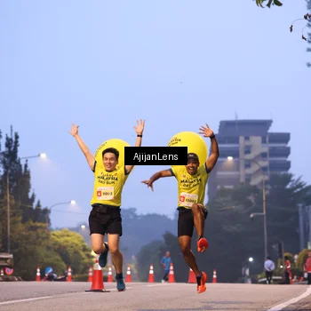 Runner Photo 7063444