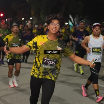 Runner Photo 7063447