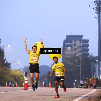 Runner Photo 7063457