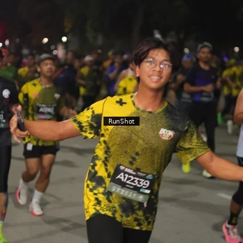 Runner Photo 7063459