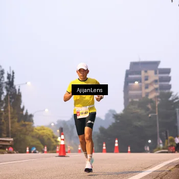 Runner Photo 7063486