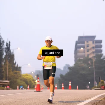 Runner Photo 7063487