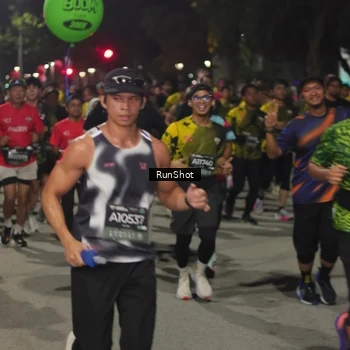 Runner Photo 7063491