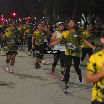 Runner Photo 7063494