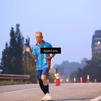 Runner Photo 7063499