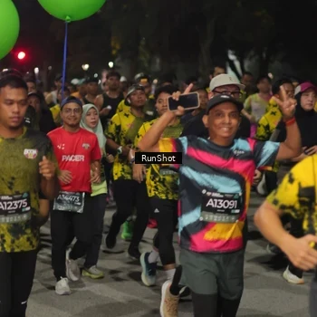 Runner Photo 7063509
