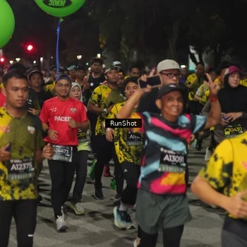 Runner Photo 7063511