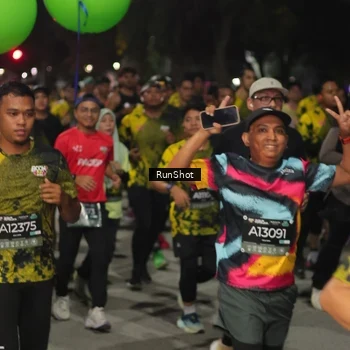 Runner Photo 7063513