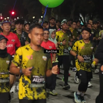 Runner Photo 7063517