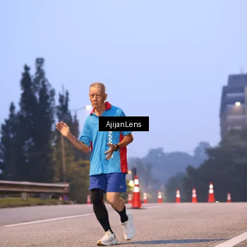 Runner Photo 7063521