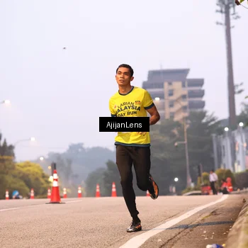 Runner Photo 7063534