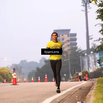 Runner Photo 7063535
