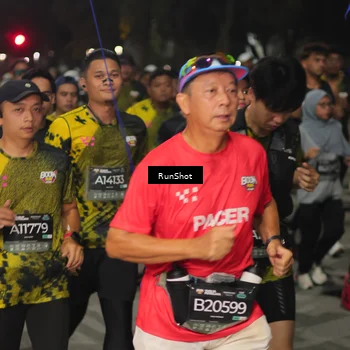 Runner Photo 7063539