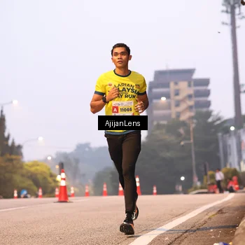 Runner Photo 7063541