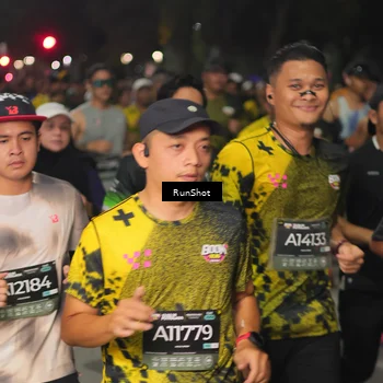 Runner Photo 7063547