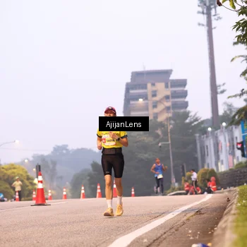 Runner Photo 7063568