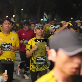 Runner Photo 7063585