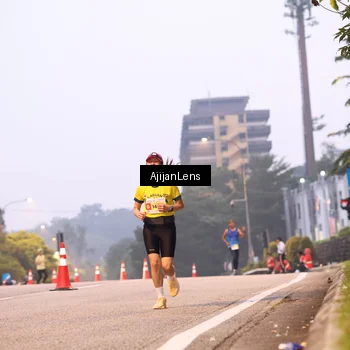 Runner Photo 7063588