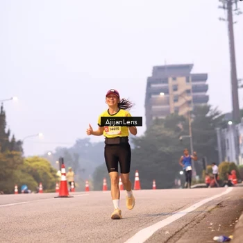 Runner Photo 7063595