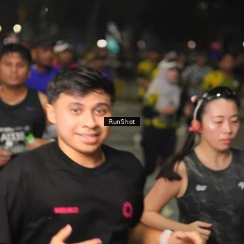 Runner Photo 7063637