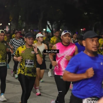 Runner Photo 7063642