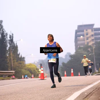 Runner Photo 7063651