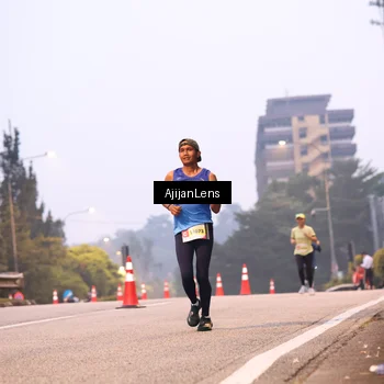 Runner Photo 7063655