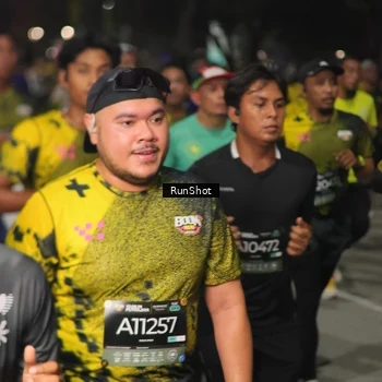 Runner Photo 7063658