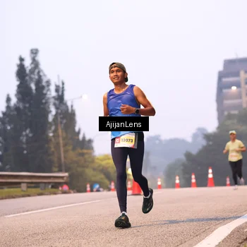 Runner Photo 7063677