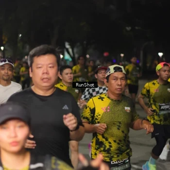 Runner Photo 7063682