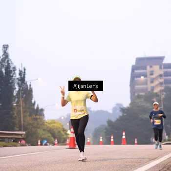 Runner Photo 7063693