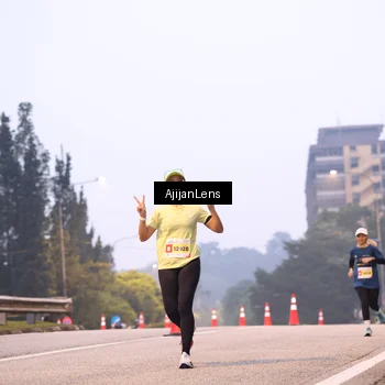 Runner Photo 7063694