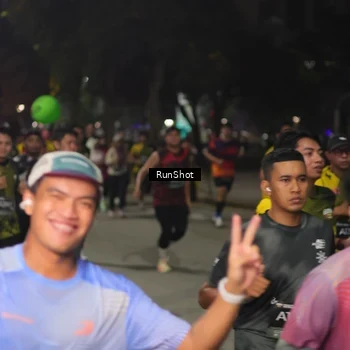 Runner Photo 7063699
