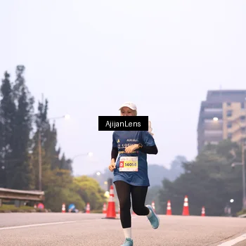 Runner Photo 7063723