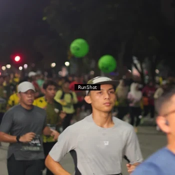 Runner Photo 7063725