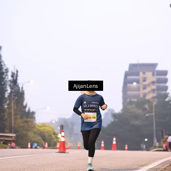 Runner Photo 7063726