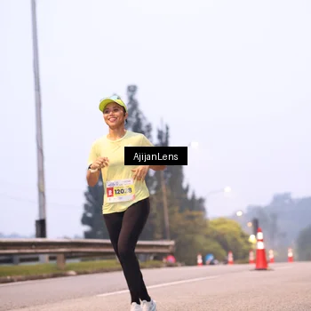 Runner Photo 7063734