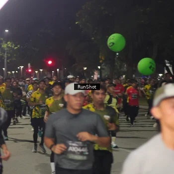 Runner Photo 7063738
