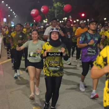 Runner Photo 7063747