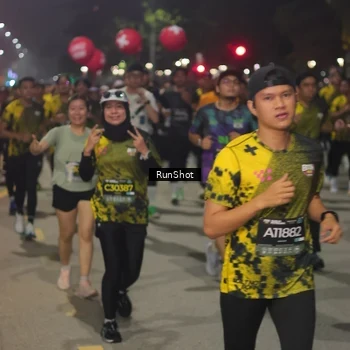 Runner Photo 7063751