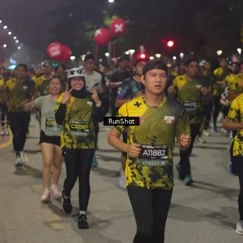 Runner Photo 7063755