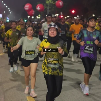 Runner Photo 7063759