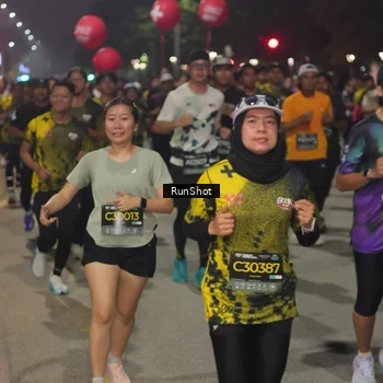 Runner Photo 7063763